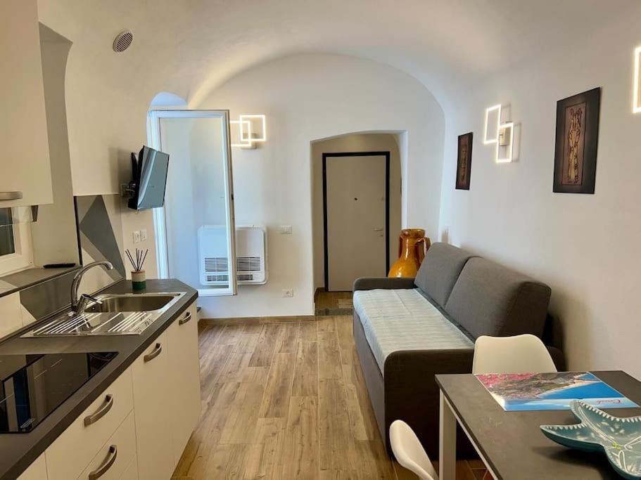 La Conchiglia Apartman Ceriale Kültér fotó